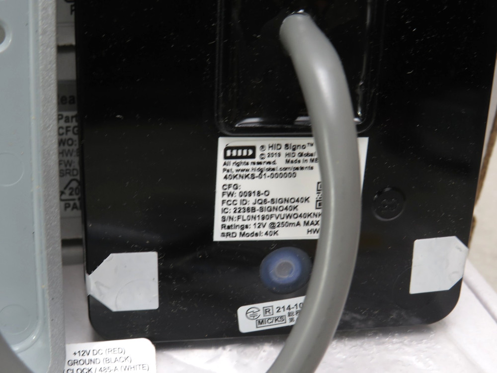 HID 40KNKS-01-000000 Signo 40K Reader with Keypad [CTD]