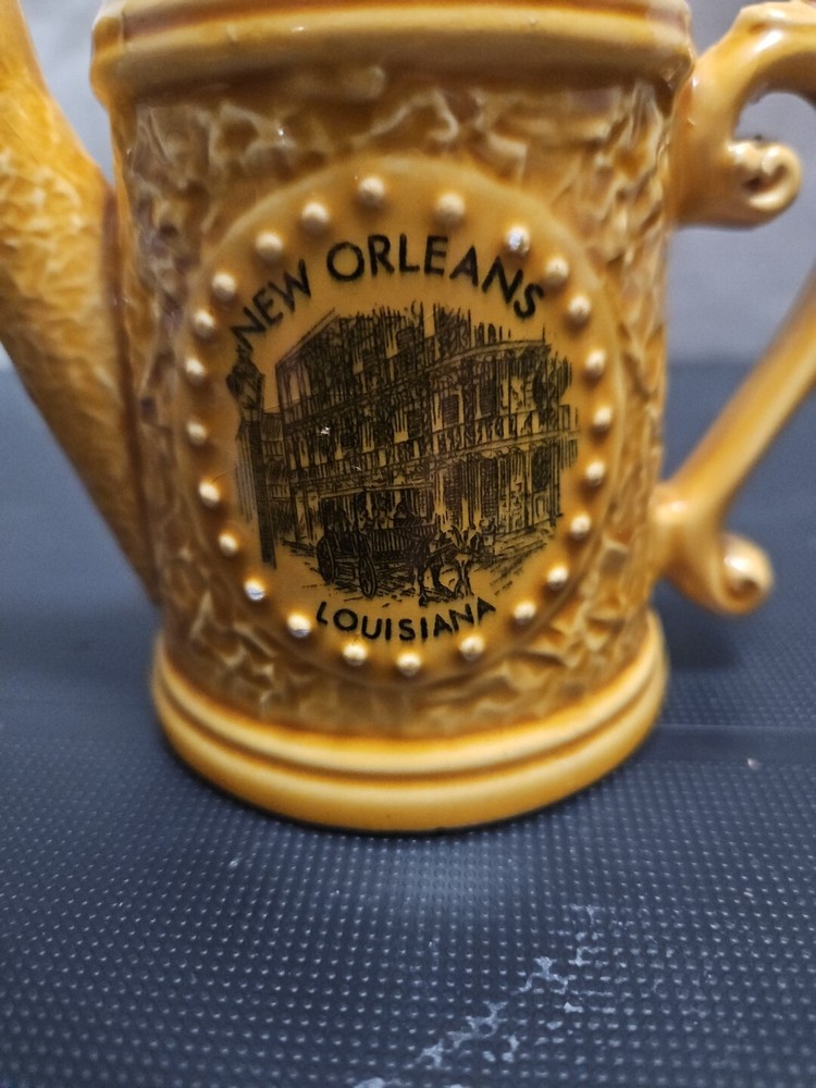 Ceramic Coffee Creamer 'New Orleans'