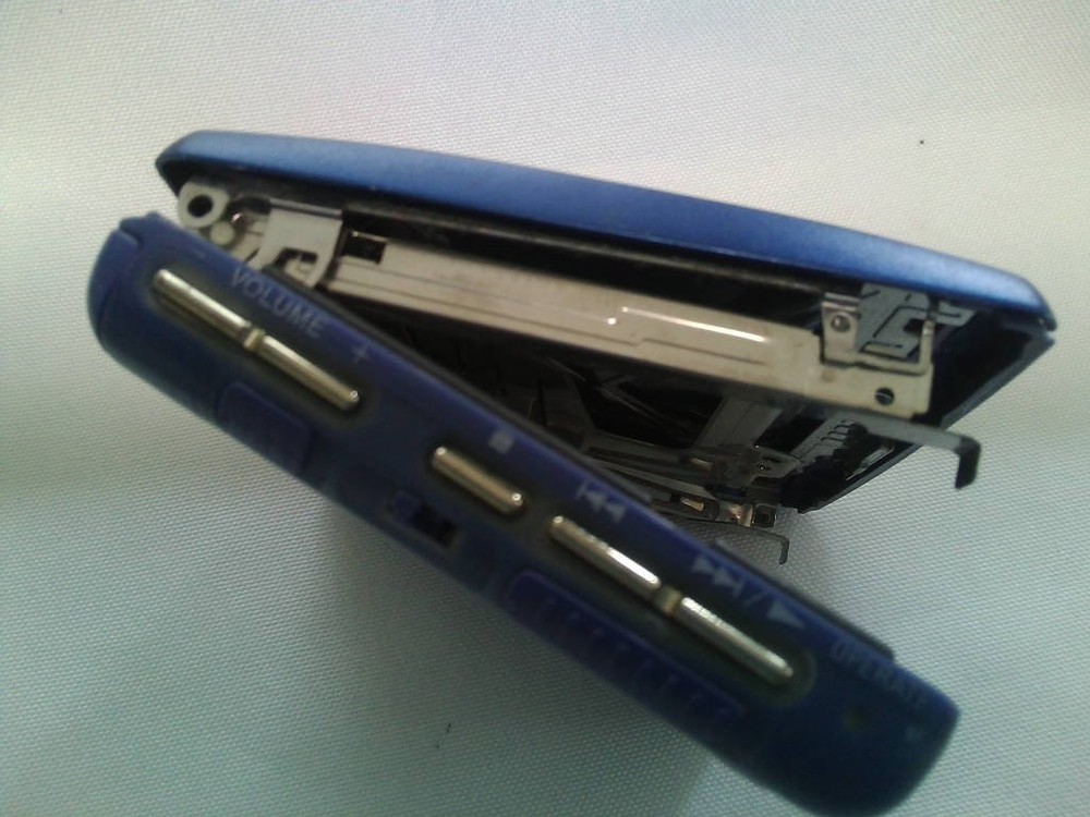 SONY MD Walkman MZ E80 Main unit only condition junk