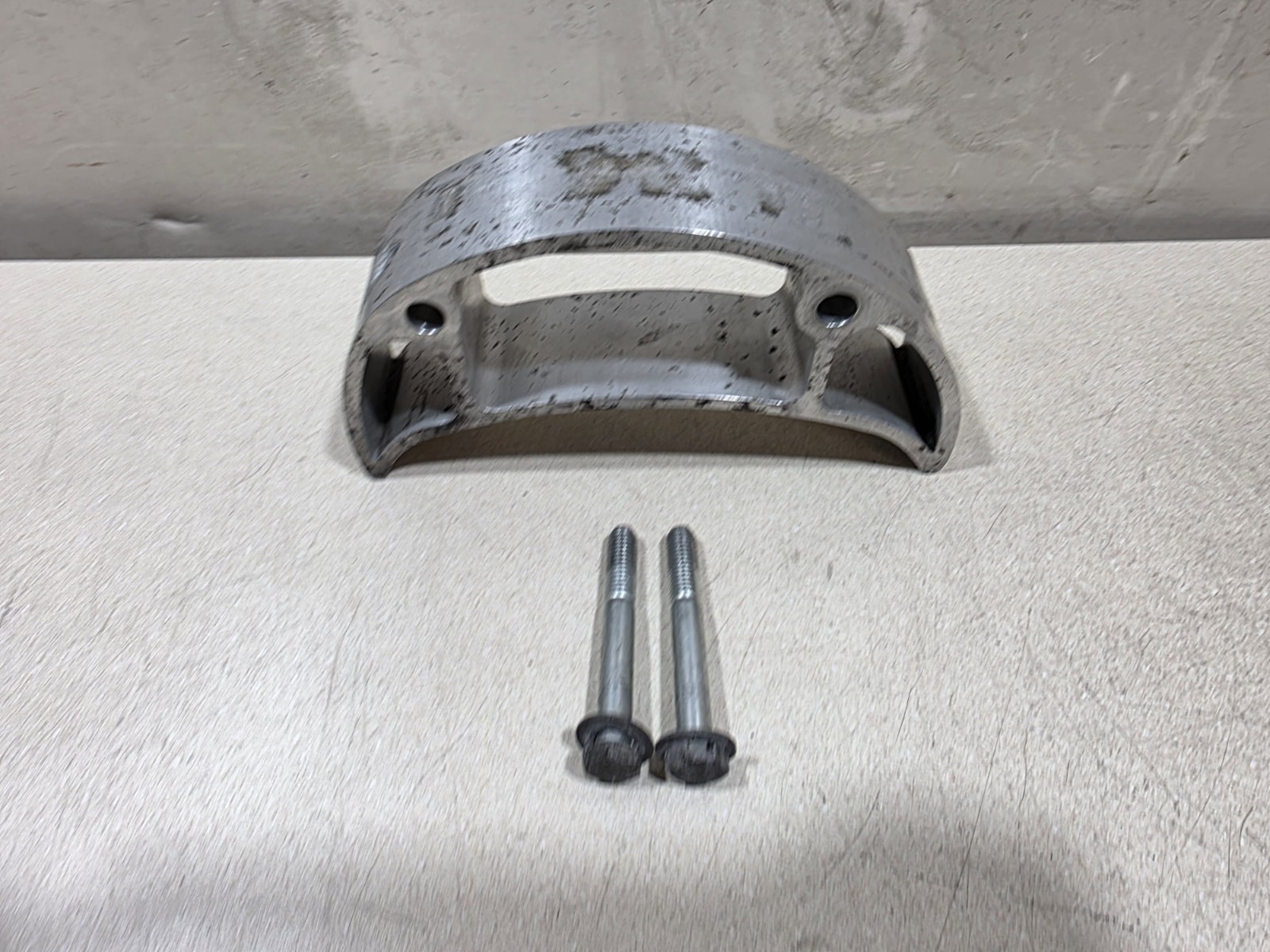 2006 Buell Ulysses XB12 XB12X Rear Exhaust Muffler Mount Hanger #NV3-66