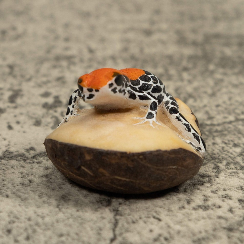 Red And Blue Frog Tagua Carving