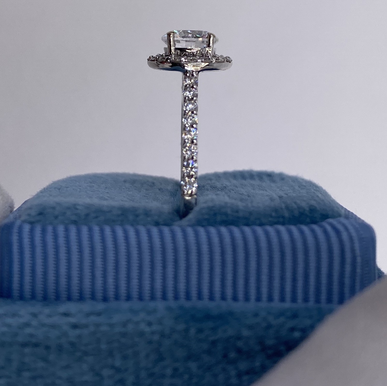 DIAMOND ENGAGEMENT RING ROUND HALO F VS1 1.15 CARAT GROWN LAB CREATED 14K W GOLD