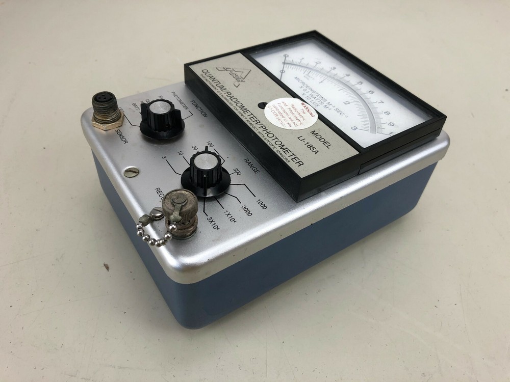 LI-COR LI-185A Quantum/Radiometer/Photometer light meter