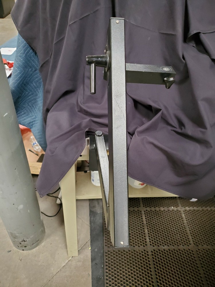 Supereyes Large Supereyes Large Stereo Table Stand