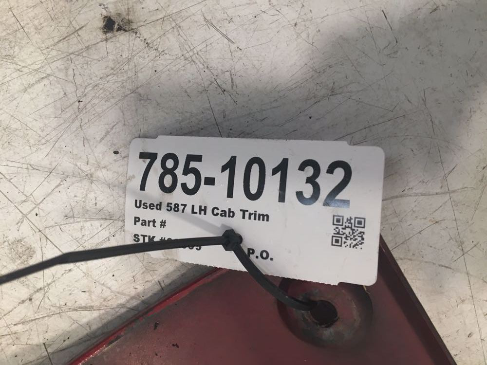 2013 Peterbilt 587 Cab Exterior Trim Panel (785-10132)