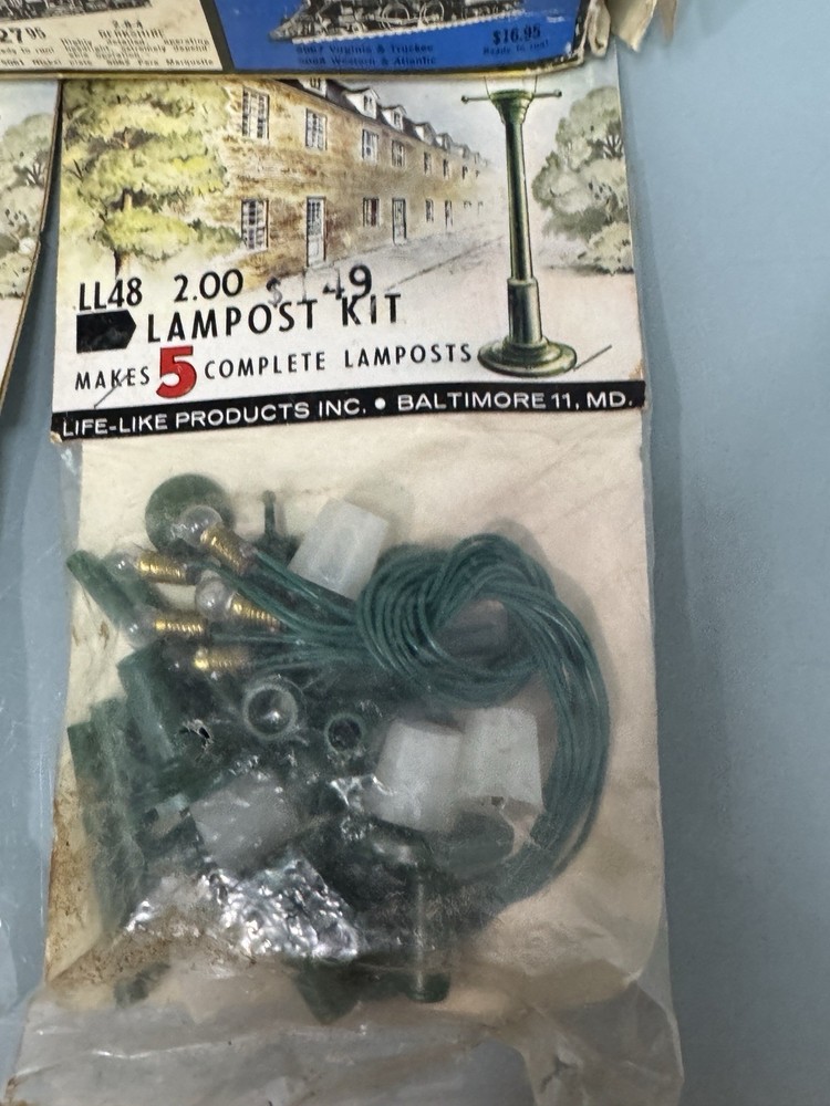 Vintage Train Engine And Accessory Lamp Post Untested