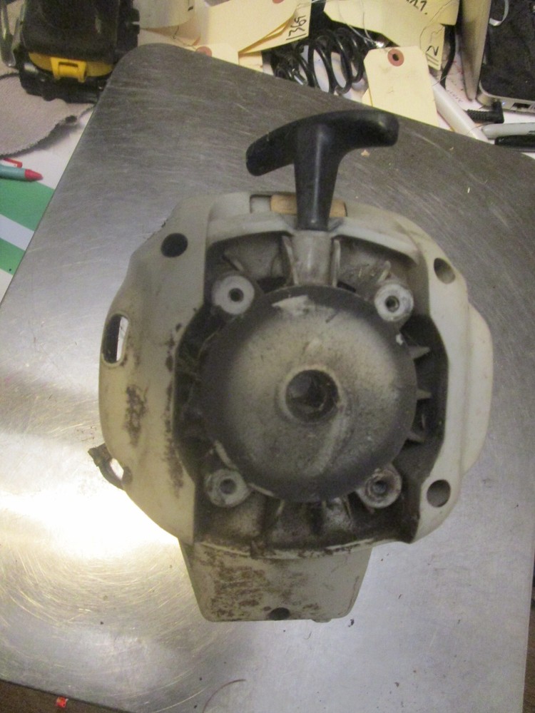 Ryobi 725R trimmer front engine recoil cover switch