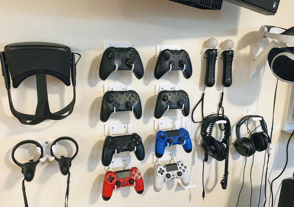 Controller Wall Mounts For Multiple Systems!  Fast Shipping Guaranteed! PS4 Xbox