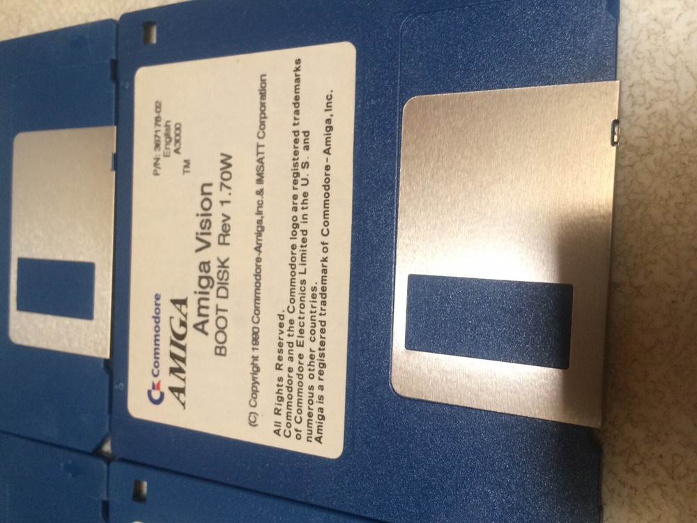 4 Vintage Commodore Amiga 2.1 Floppy Disks - Tuturoial - Boot - Program