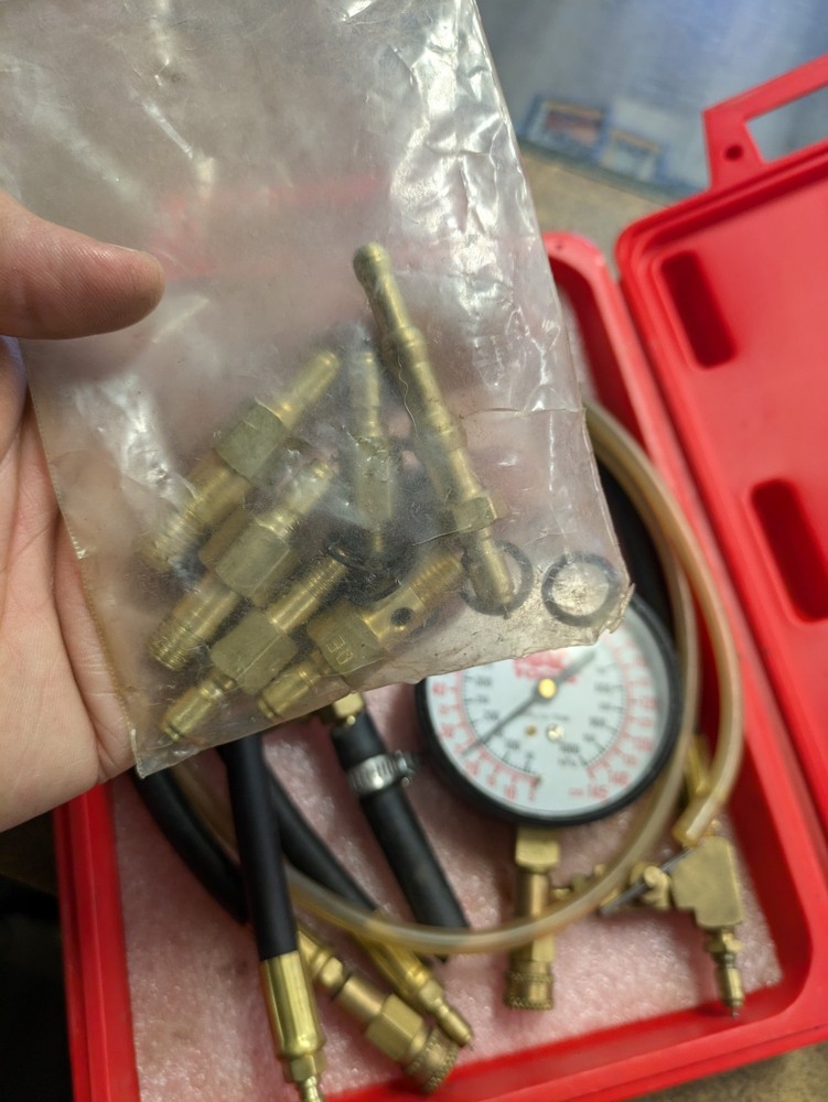 MAC Tools Basic Fuel Injection Test Gauge Kit Set FIT810B Free Shipping