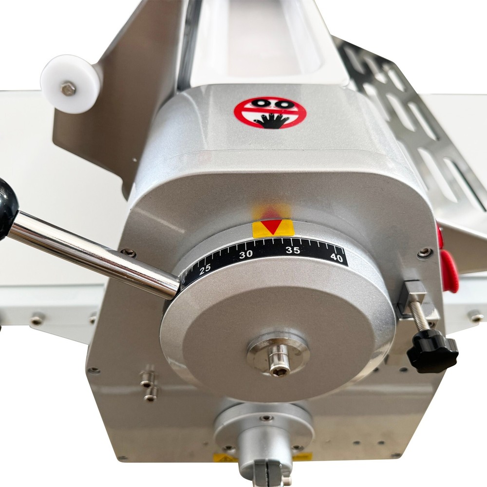 Pastry Machine Dough Roller Dough Sheeter 110V Folding Dough Rolling Machine