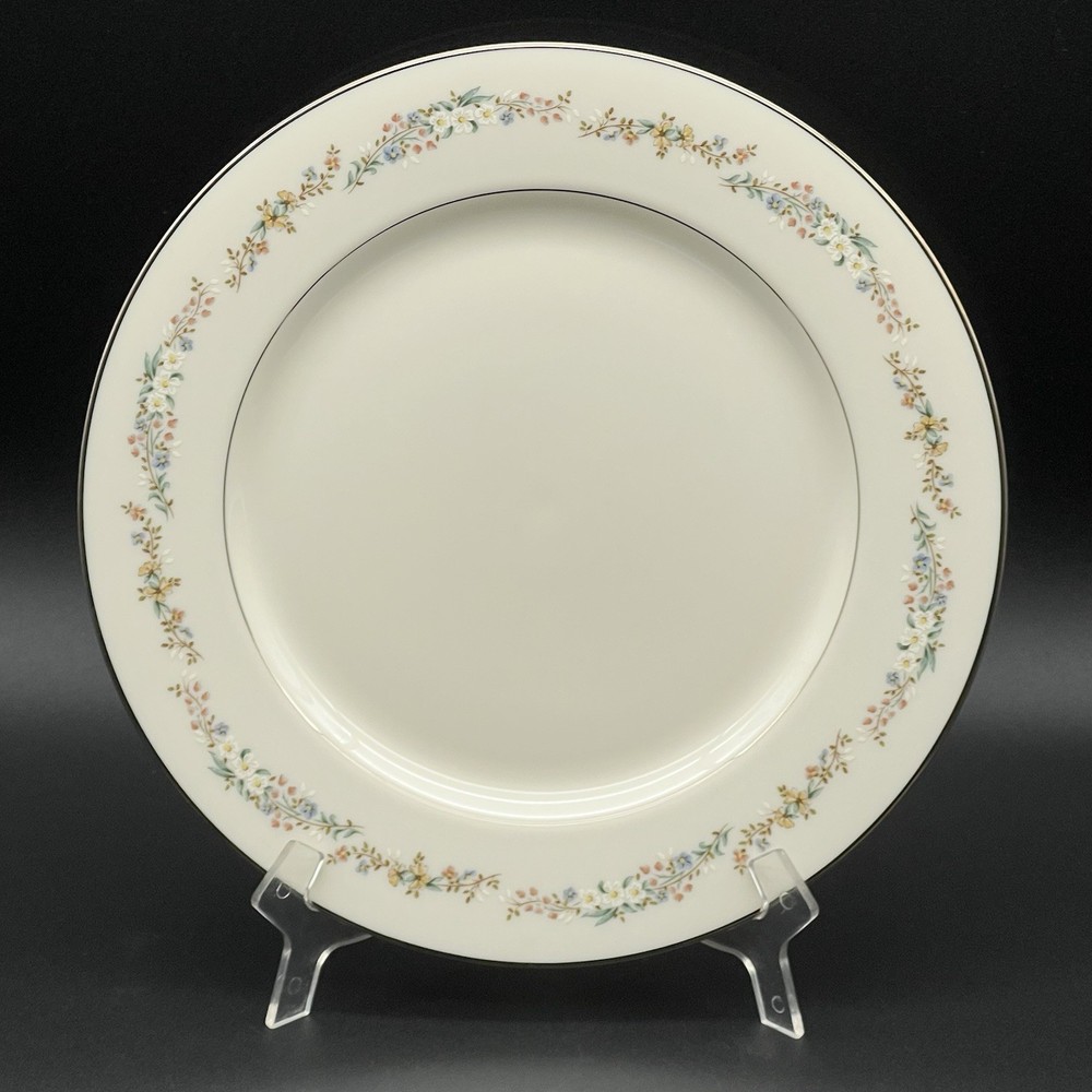 Gorham Rondelle Porcelain 5 Piece Place Setting