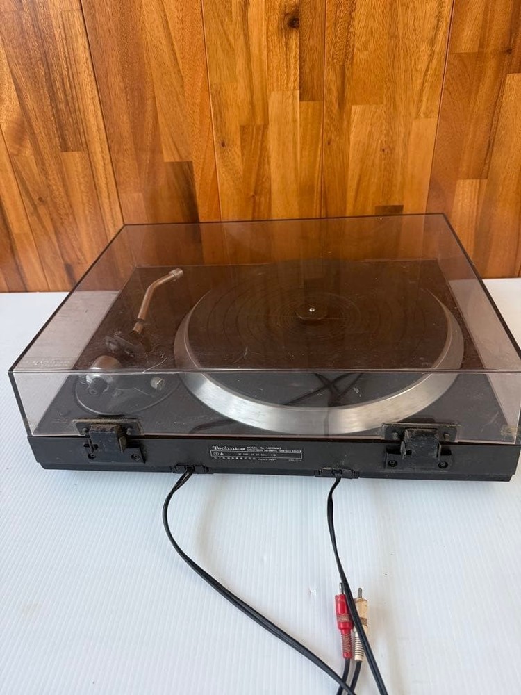 Junk Technics SL-1400MK2 Direct Drive Automatic Turntable Record Player