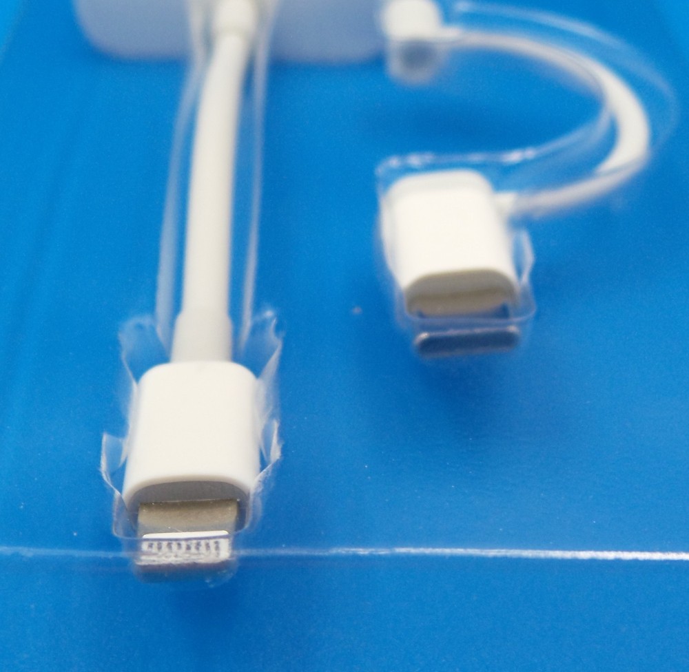 SD Card Reader Micro SD Lightening & USB-C for iPhone 15 iPad MacBook Windows