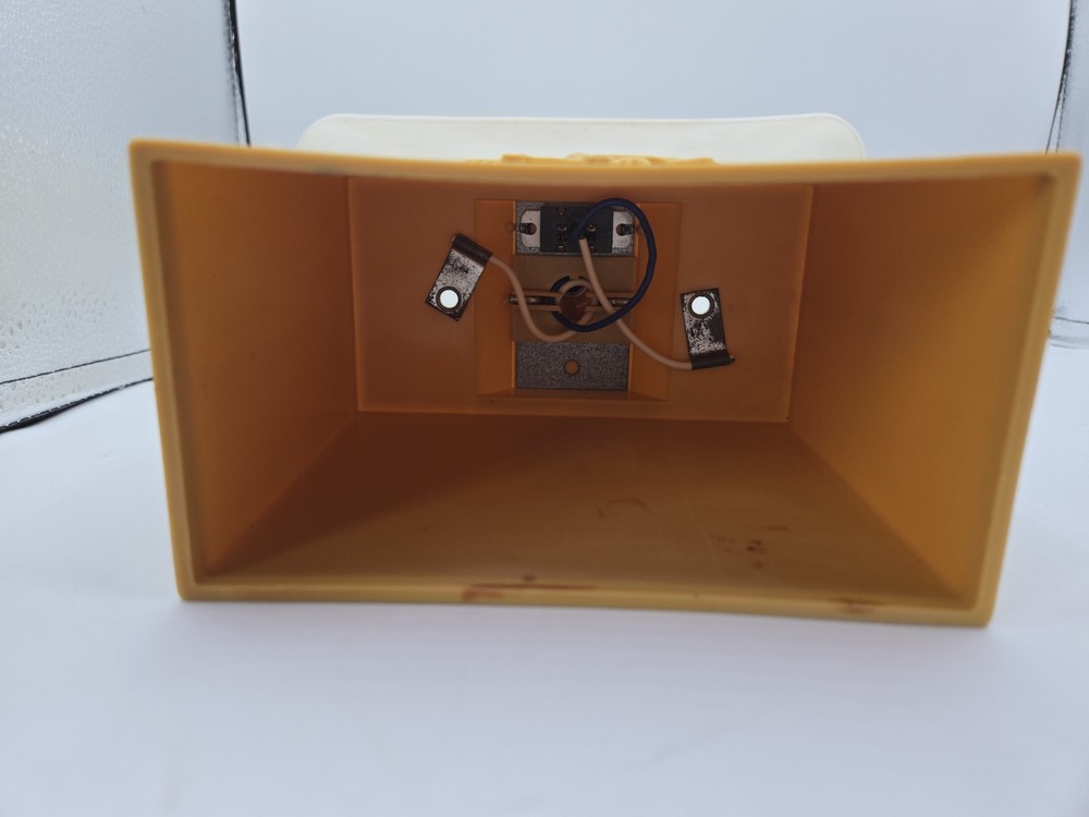 Vintage Ray-O-Vac Portable Lamp