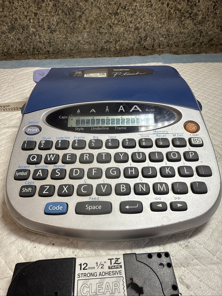 Electronic Brother P-Touch PT-1750 Labeling System Thermal Maker Printer