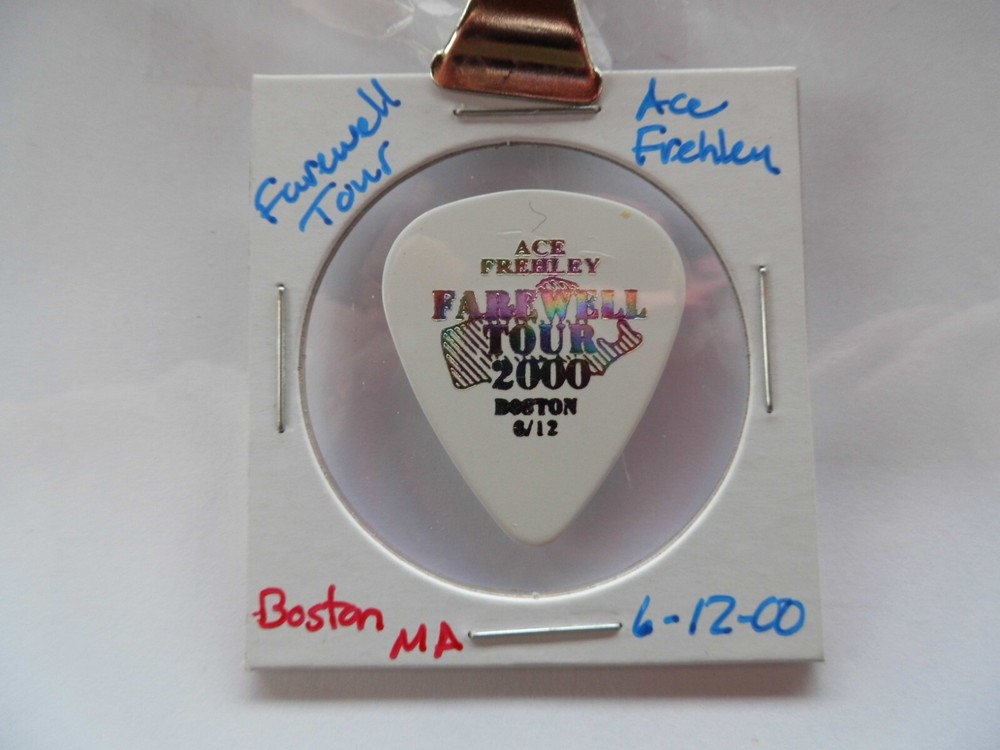 KISS ACE FREHLEY 6/12/00 GUITAR PICK~READ DESCRIPTION #5/16