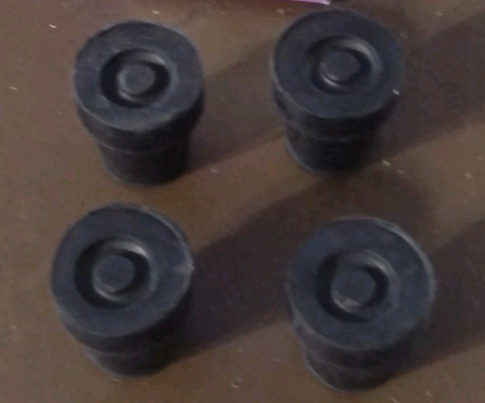 DMI Replacement Quad Cane Tips 1/2 " Black 4 Count Box