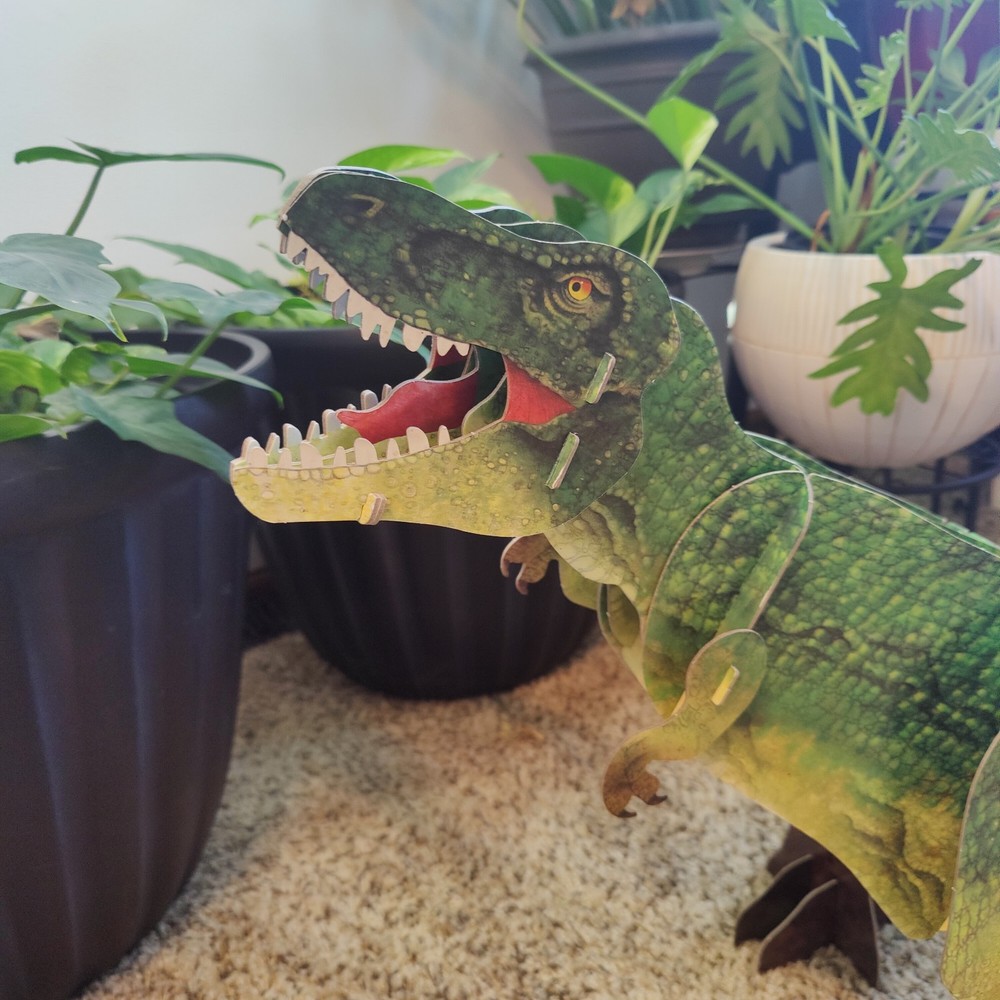 Scholastic Mega Model T. Rex 3 FT. Make Your Own Dinosaur*Read*