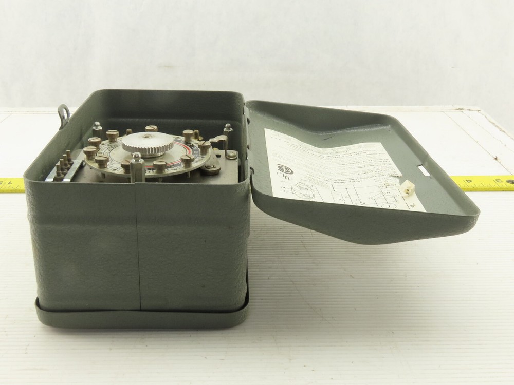 Paragon 306-MB Vintage Time Switch Electric 24 Hr. Timer