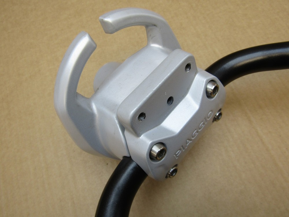 Piaggio 1 2022 handlebars (13479)