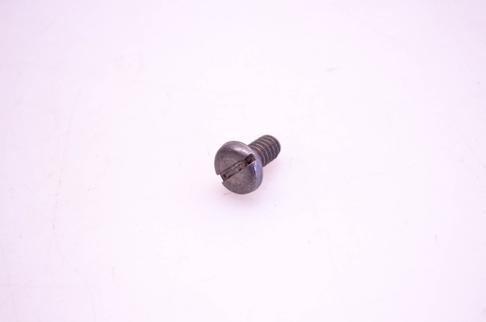 OMC 204027 Screw NOS