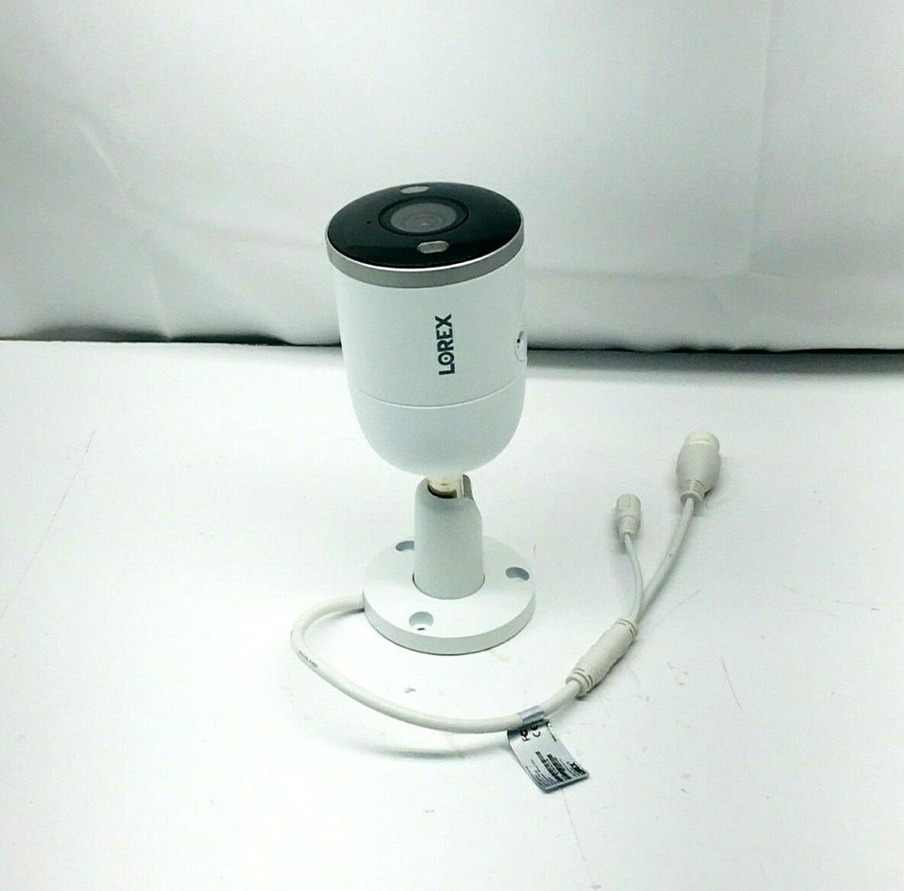 Lorex E892AB 4K Ultra HD Smart Deterrence IP Camera with Smart Motion Plus