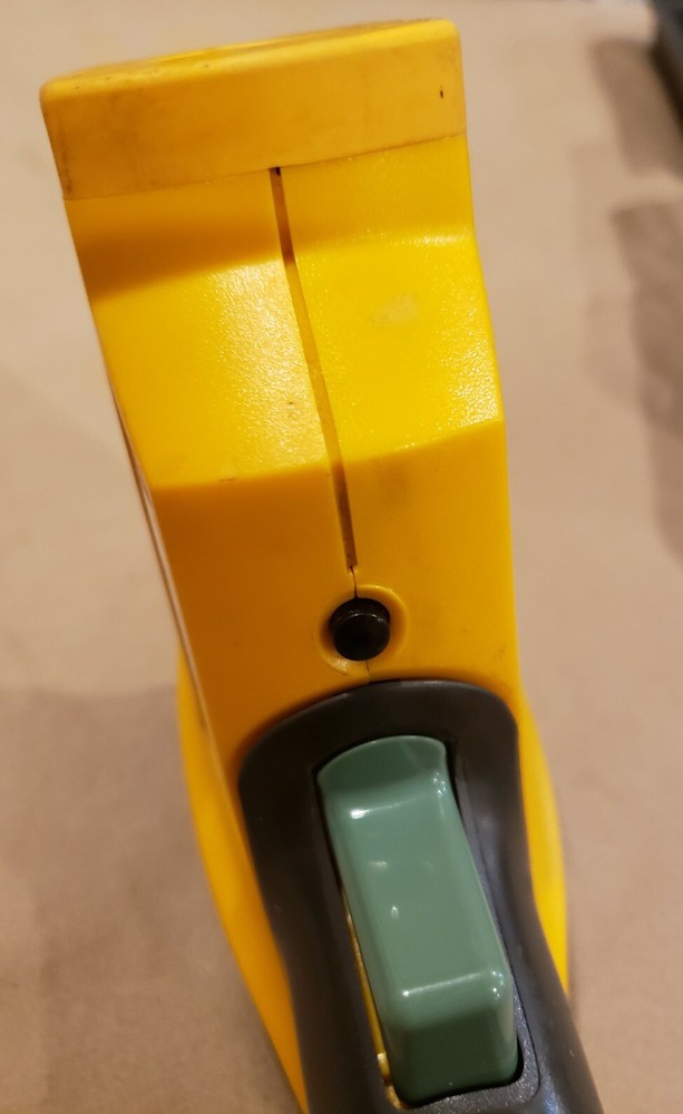 Fluke 68 IR Infrared Thermometer With Case