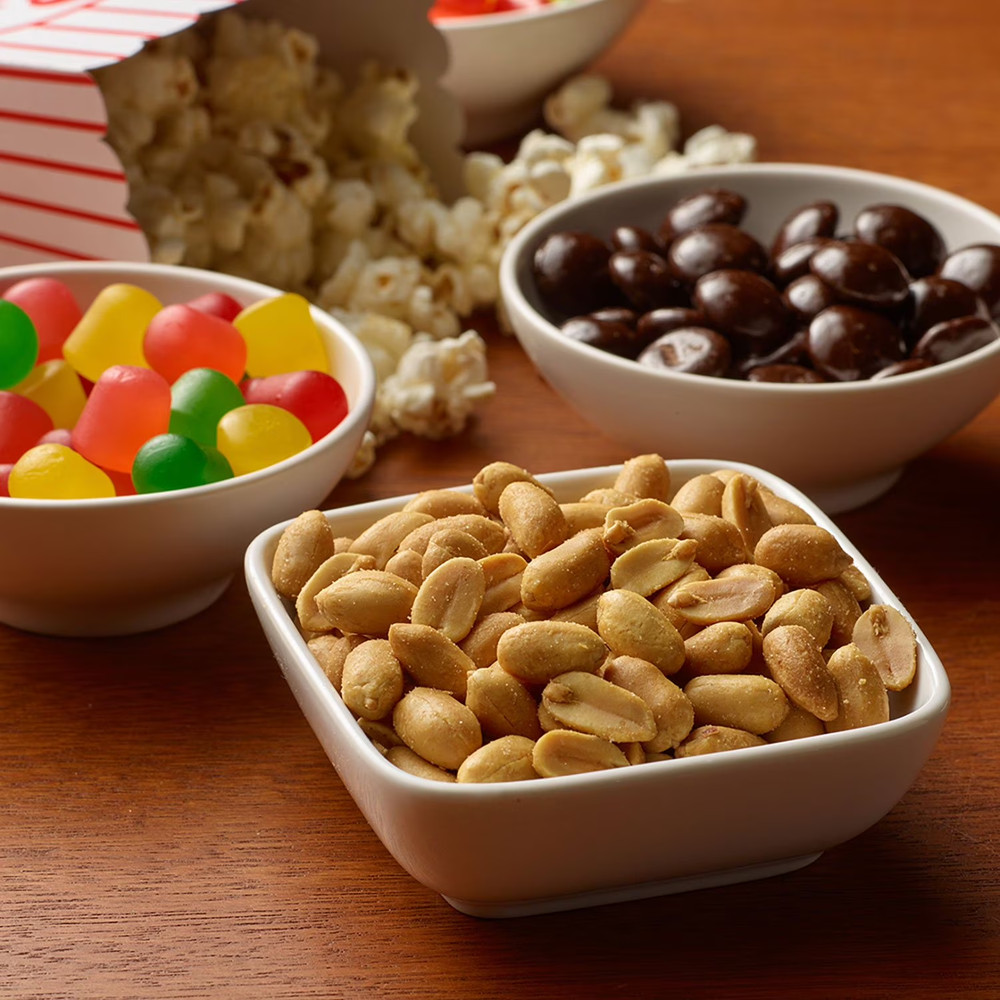 6 pack Member s Mark Extra Large Virginia Peanuts, 34.5 oz.