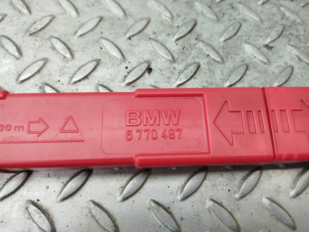 BMW 1 SERIES E82 2.0 PETROL COUPE 2010 WARNING TRIANGLE