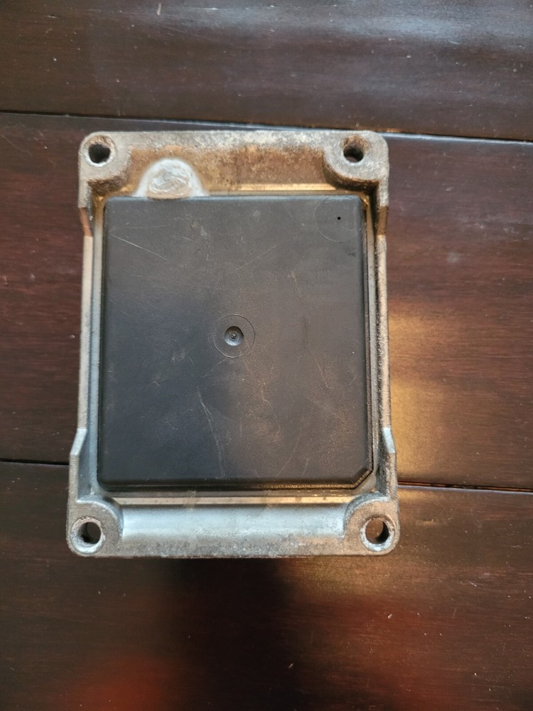 USED 2005 - 2007 Cadillac CTS Engine Control Module (19260507)