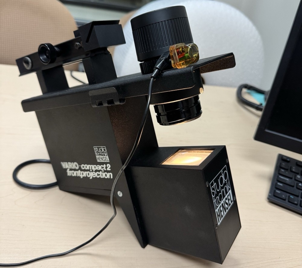 Hensel Studio Technik ~ Vario Compact 2 Front Projection System ~ West Germany