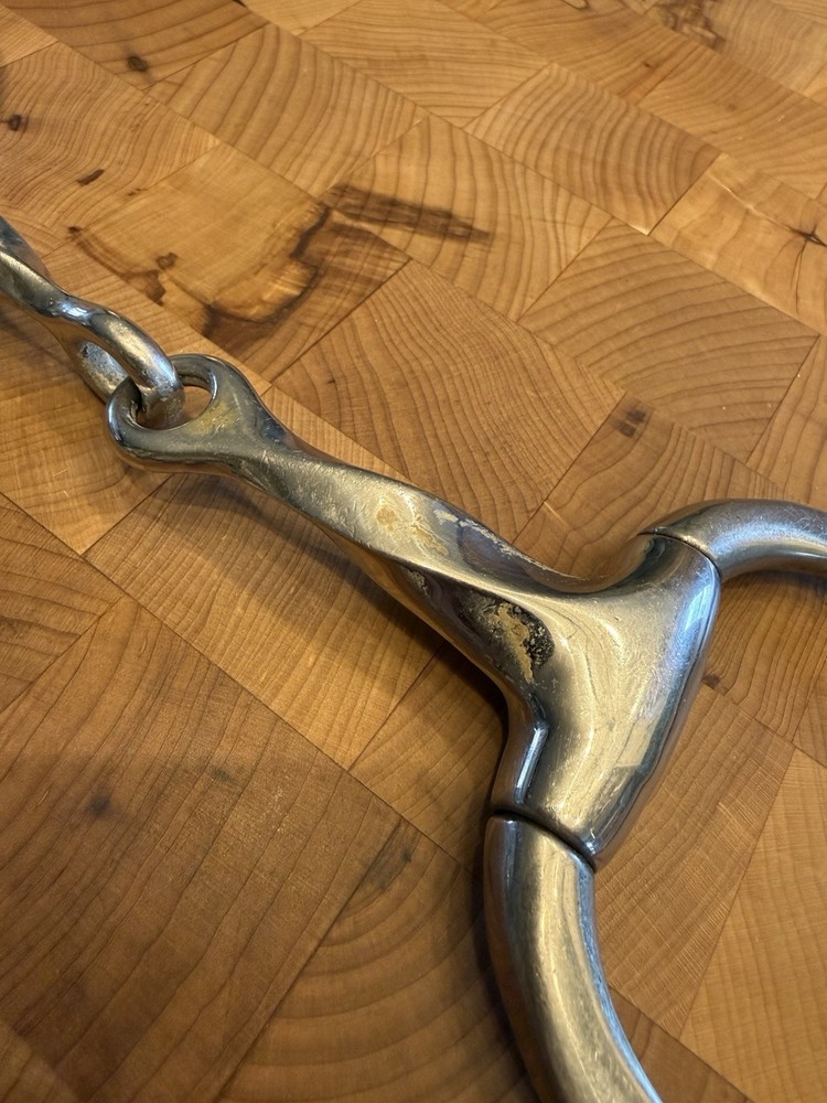 Coronet 5 1/2” Slow Twist Eggbutt Snaffle Bit