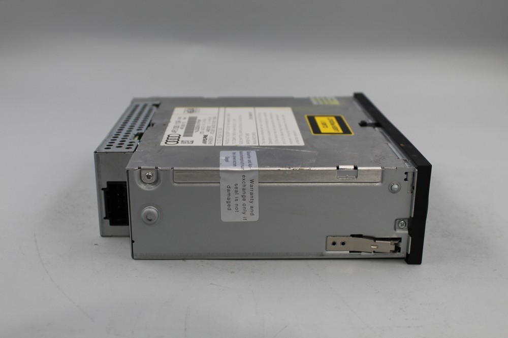 10 11 (2011-2012) AUDI Q7 CD PLAYER CHANGER OEM