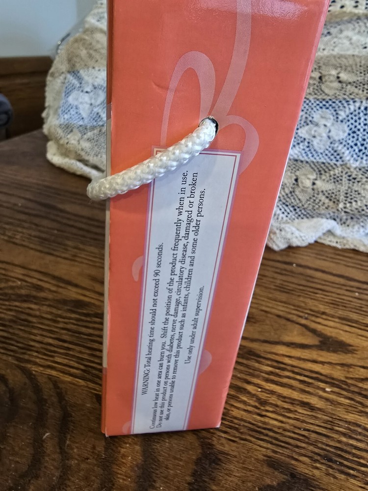 NIB Spa Comforts Aroma Therapy Shoulder Neck Heating Pad Wrap