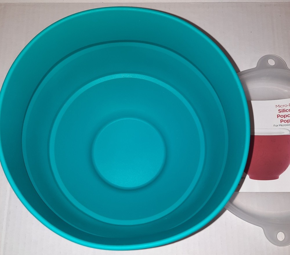 Ecolution Micro-Pop Silicone Popcorn Popper Microwave.Teal color
