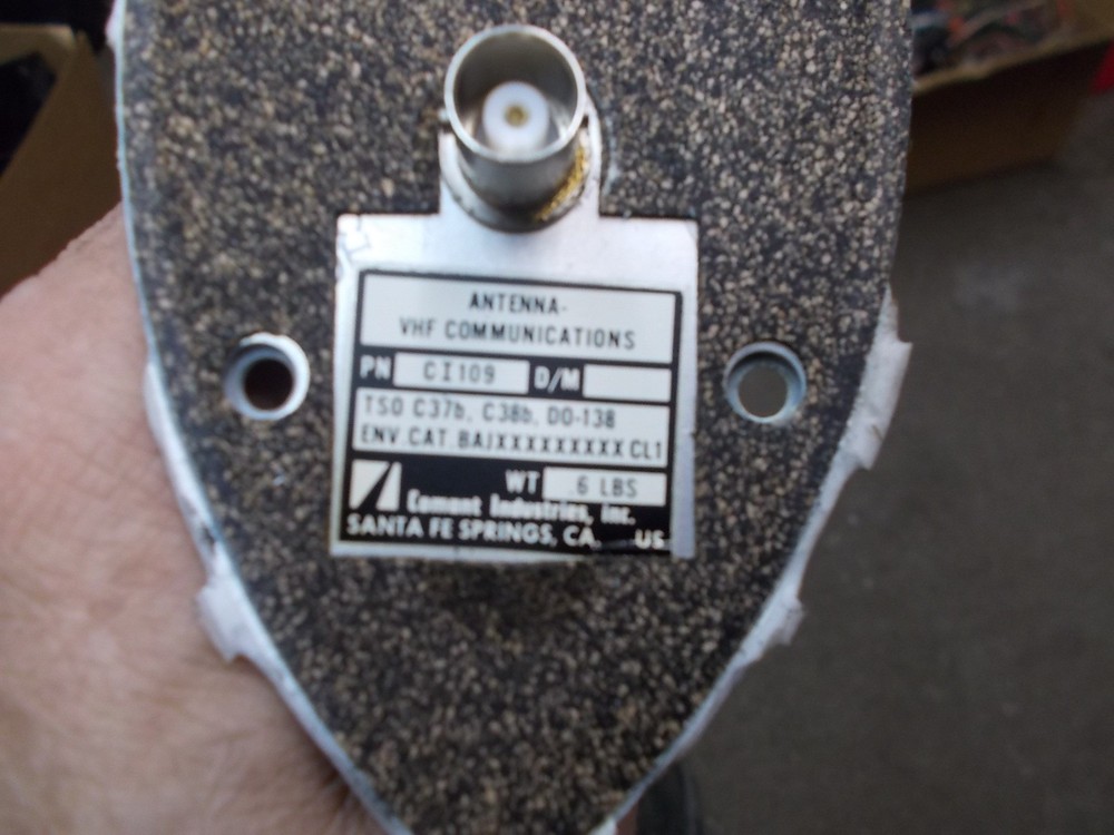 COMANT CI-109 COM ANTENNA