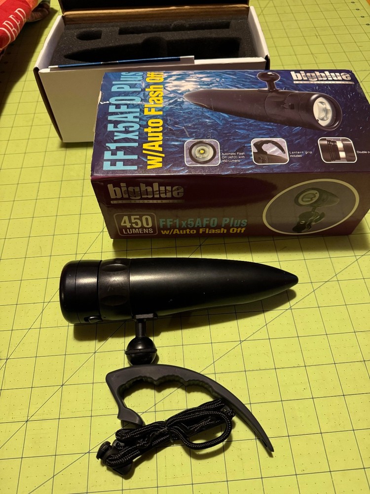 Bigblue FF1X5 Plus Compact Diving Light (AFO, Black)