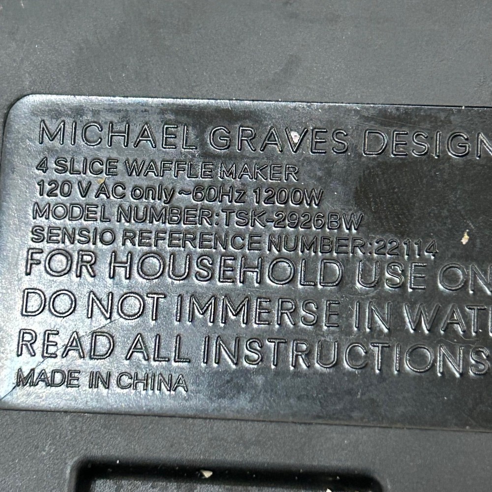 Michael Graves Waffle Maker Design 4 Slice Silver Chrome TSK-2926BW Modern
