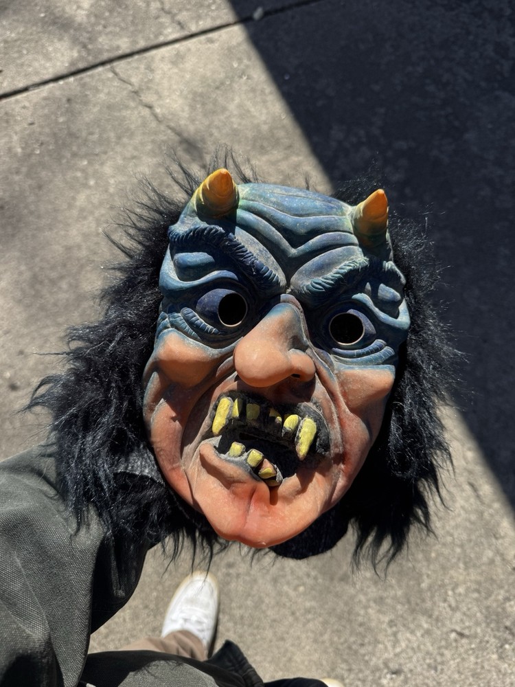 Vintage 70’s Top Stone Blue Devil Mask