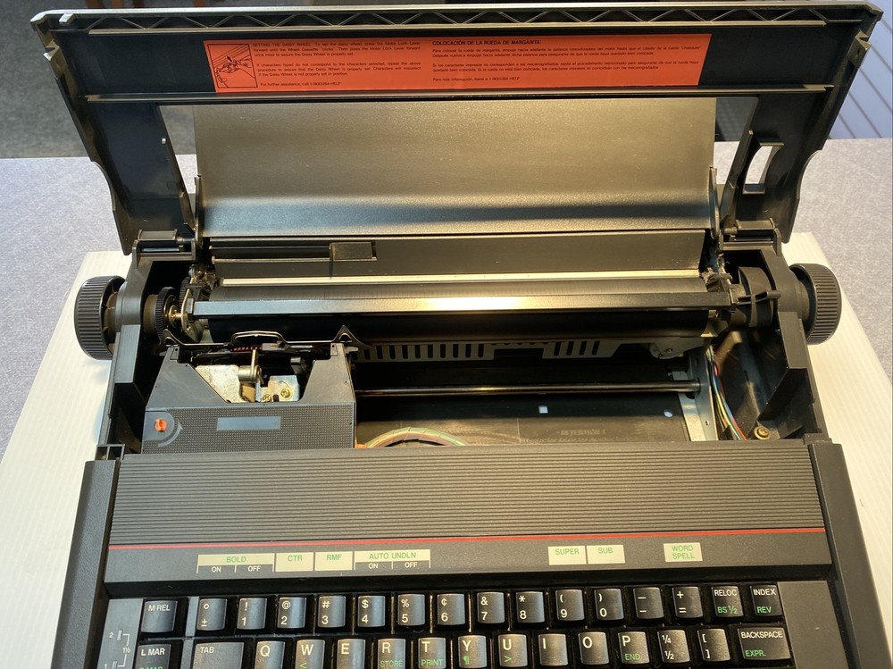 Brother AX-24 Correcting Portable Electronic Typewriter Machine - Tested ~