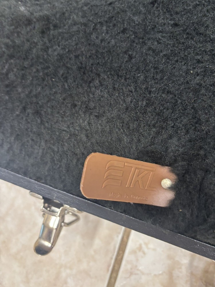 Floyd Rose Hardshell Case by TKL Double-Cutaway Strat Molded