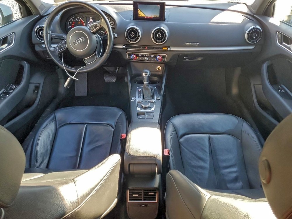 A3 AUDI 2016 Glove Box 4983057