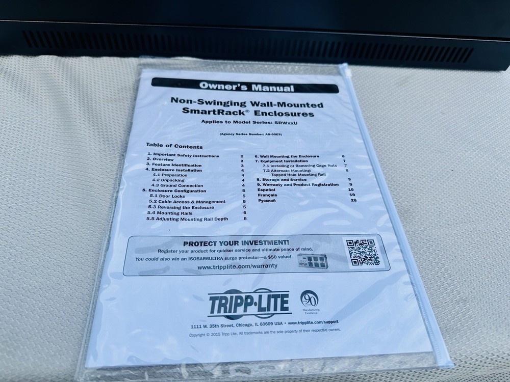 NEW Never Used TRIPP LITE 20U SmartRack Server Wall Mount Rack Enclosure Locking