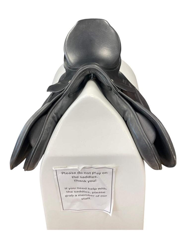 Stubben Roxane CC Saddle - Black - 19" / 32cm Tree - USED