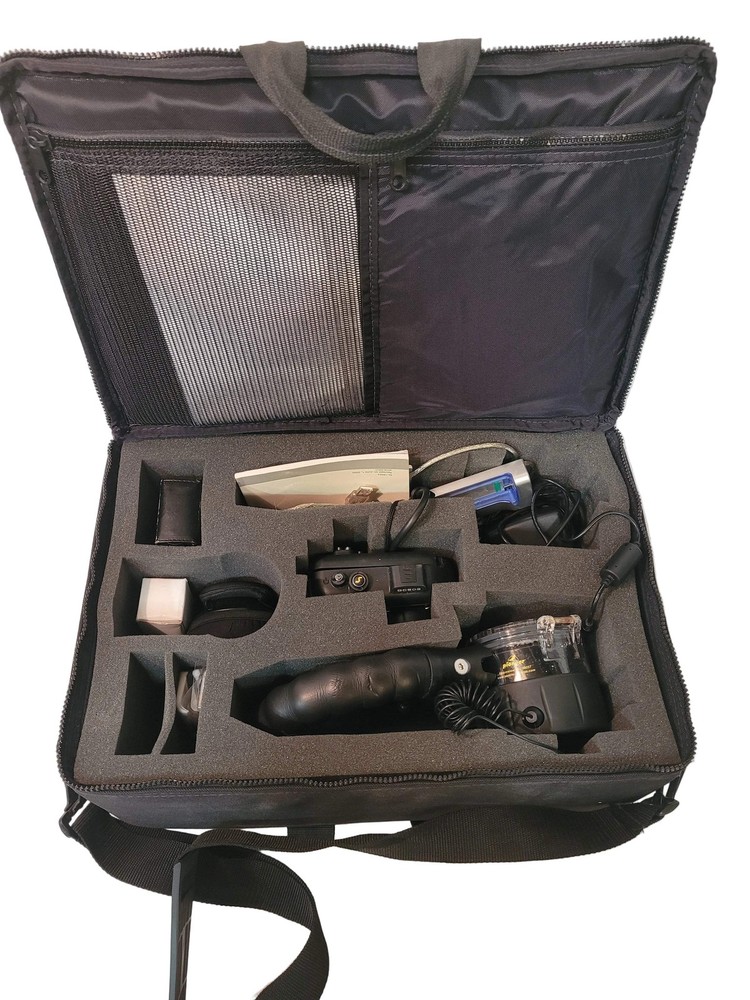SeaLife DC500 Underwater Camera Package 'As Is'