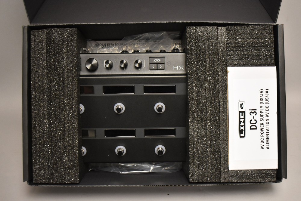 Line 6 HX Effects Multi-Effects Pedal w/BOX