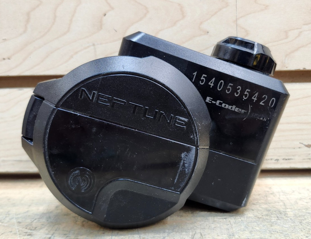 Neptune 5/8”  T-10 E CODER R900i v4  Electronic Meter