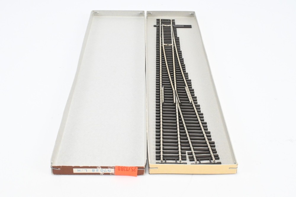 HO SCALE Shinohara Track N70 Code 70 #8 L/H Switch
