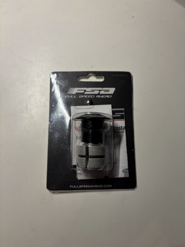 FSA Compression Plug for forks with 1-1/8 Carbon Steerer Tubes